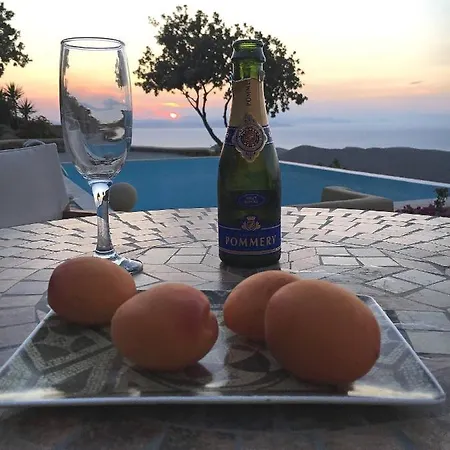 Keanna In Kea Island - Amazing Sunset View N01 * Milopotamos (Kea)